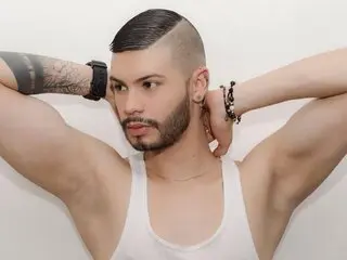 Private sexe prive AGUSTIN9INCHES