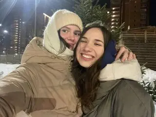 Sexe gratuits prive AnderaAndYing