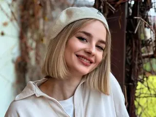 Jasmine hd cam MerlinMeyer