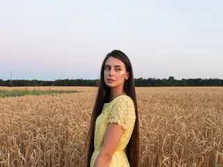Nu shows nu MiaMihu