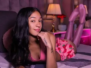 Sex show adulte ZoeScire